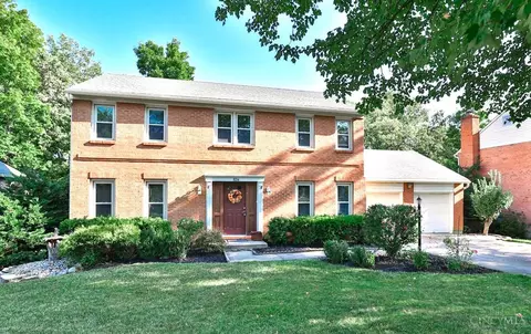 8214 Eastdale Dr, Cincinnati, OH 45255