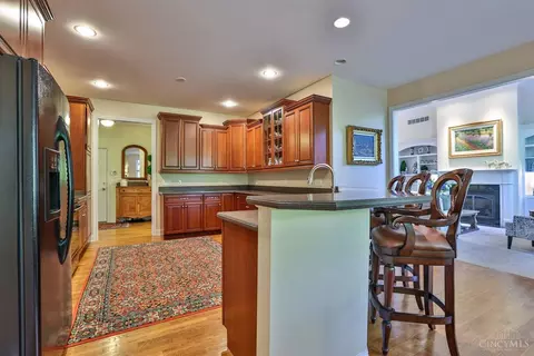 9935 Beech Dr, Cincinnati, OH 45231 photo 15