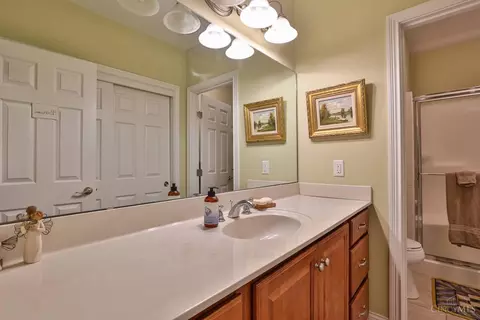 9935 Beech Dr, Cincinnati, OH 45231 photo 28