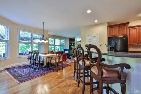 9935 Beech Dr, Cincinnati, OH 45231 photo 16