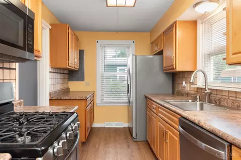 Kitchen - 313 Fourth St, Williamsburg, OH 45176 photo 2 of 2