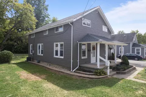 Exterior - 313 Fourth St, Williamsburg, OH 45176 photo 1 of 6