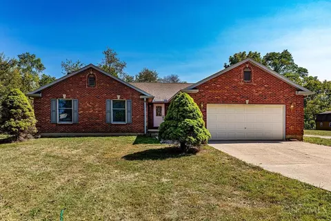 1748 Tiamo Ln, West Alexandria, OH 45381