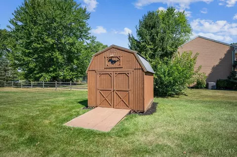 1202 Nottingham Rd, Amelia, OH 45102 photo 32