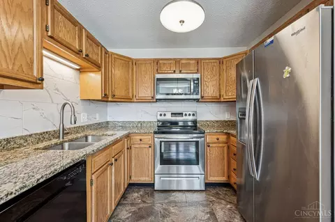1202 Nottingham Rd, Amelia, OH 45102 photo 11