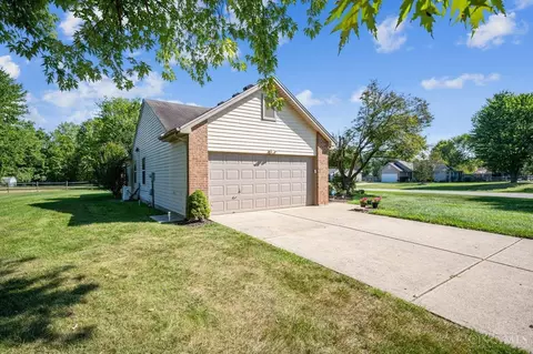 1202 Nottingham Rd, Amelia, OH 45102 photo 3