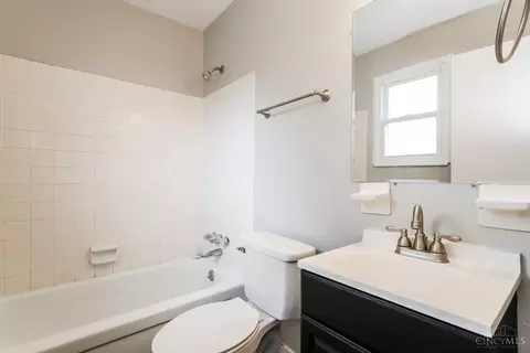 932 Smiley Ave, Forest Park, OH 45240 photo 6