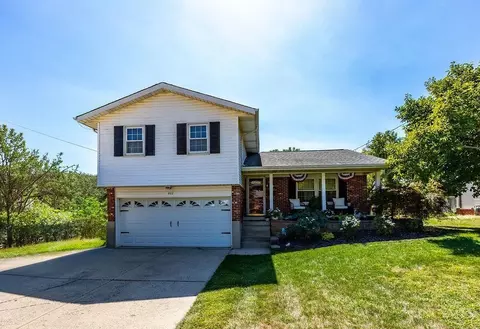 822 Wesleyan Dr, Fairfield, OH 45014