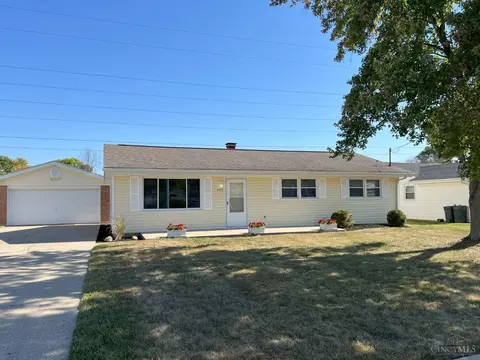 408 Aberdeen Dr, Trenton, OH 45067