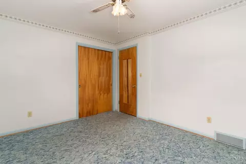 Bedroom - 6524 Murray Ave, Cincinnati, OH 45227 photo 5 of 5