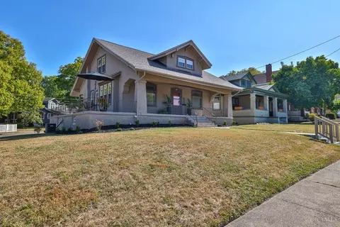 2847 Madison Rd, Cincinnati, OH 45209