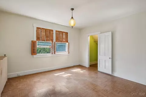 2525 Observatory Ave, Cincinnati, OH 45208 photo 26