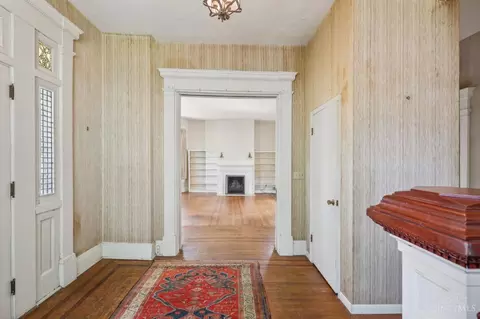 2525 Observatory Ave, Cincinnati, OH 45208 photo 4