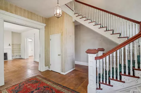 2525 Observatory Ave, Cincinnati, OH 45208 photo 6