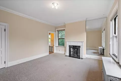 Bedroom - 210 Hosea Ave, Cincinnati, OH 45220 photo 6 of 11