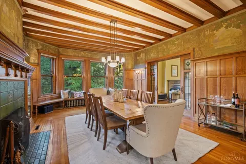 Dining - 210 Hosea Ave, Cincinnati, OH 45220 photo 4 of 5