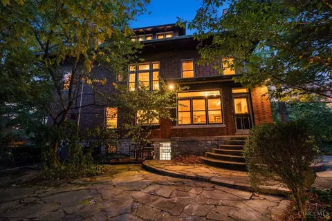 Exterior - 210 Hosea Ave, Cincinnati, OH 45220 photo 19 of 22