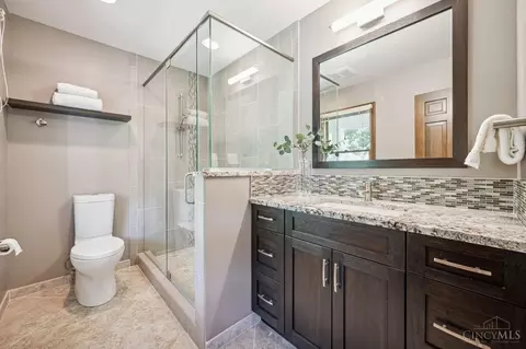 8589 Weller Rd, Montgomery, OH 45249 photo 19