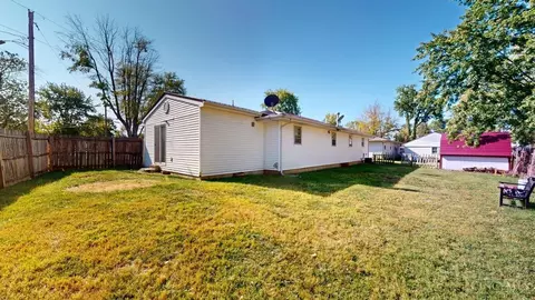 Exterior - 207 Burroughs St, Blanchester, OH 45107 photo 3 of 3