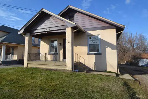 1736 Galbraith Rd, North College Hill, OH 45239