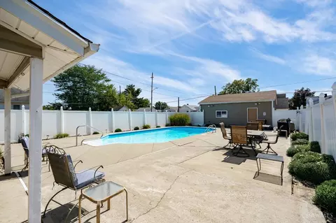 745 Corwin Ave, Hamilton, OH 45015 photo 22