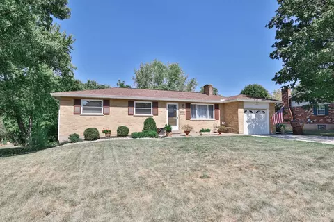 7374 Jerry Dr, West Chester, OH 45069