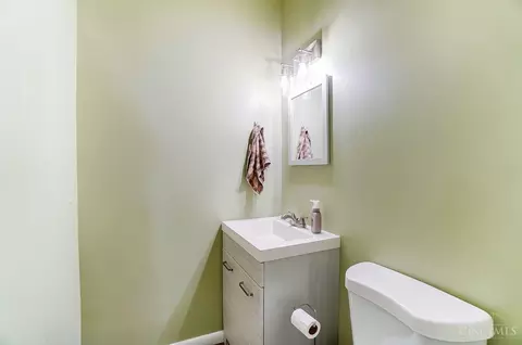 2220 Flora St, Cincinnati, OH 45219 photo 12