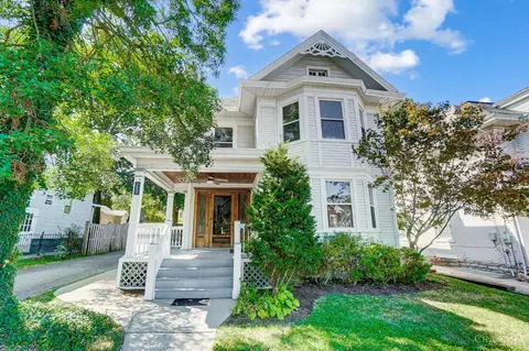 3605 Edwards Rd, Cincinnati, OH 45208