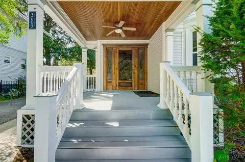 Exterior - 3605 Edwards Rd, Cincinnati, OH 45208 photo 2 of 15