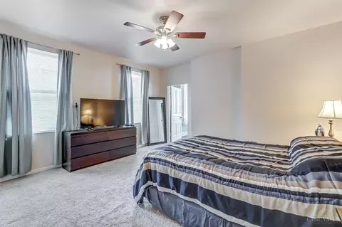 Bedroom - 408 Jefferson Ave, Cincinnati, OH 45217 photo 1 of 8