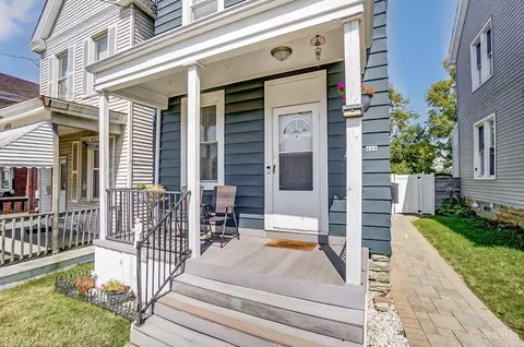 Exterior - 408 Jefferson Ave, Cincinnati, OH 45217 photo 2 of 5