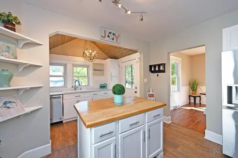 4850 Myrtle Ave, Blue Ash, OH 45242 photo 16