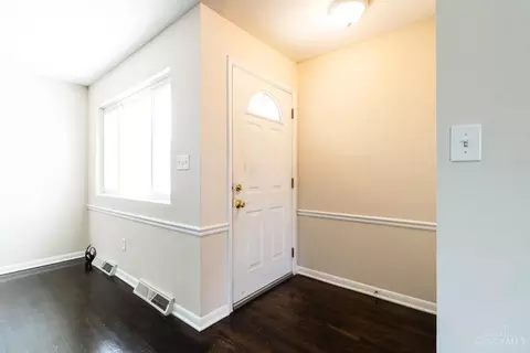 5844 Argus Rd, Cincinnati, OH 45224 photo 4