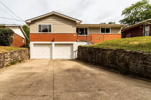 5844 Argus Rd, Cincinnati, OH 45224