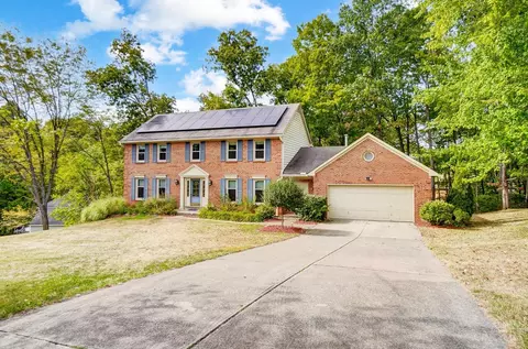 Exterior - 10565 Stablehand Dr, Cincinnati, OH 45242 photo 3 of 15