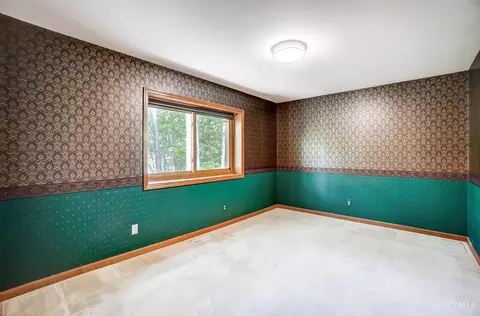 Bedroom - 10565 Stablehand Dr, Cincinnati, OH 45242 photo 1 of 13