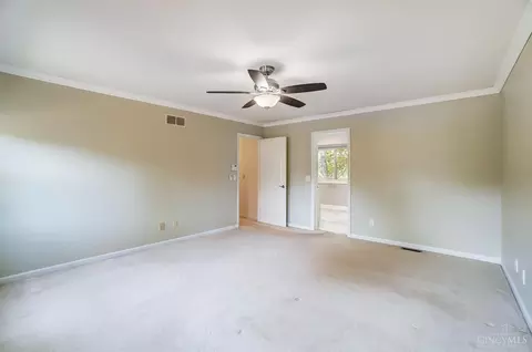 Bedroom - 10565 Stablehand Dr, Cincinnati, OH 45242 photo 4 of 13