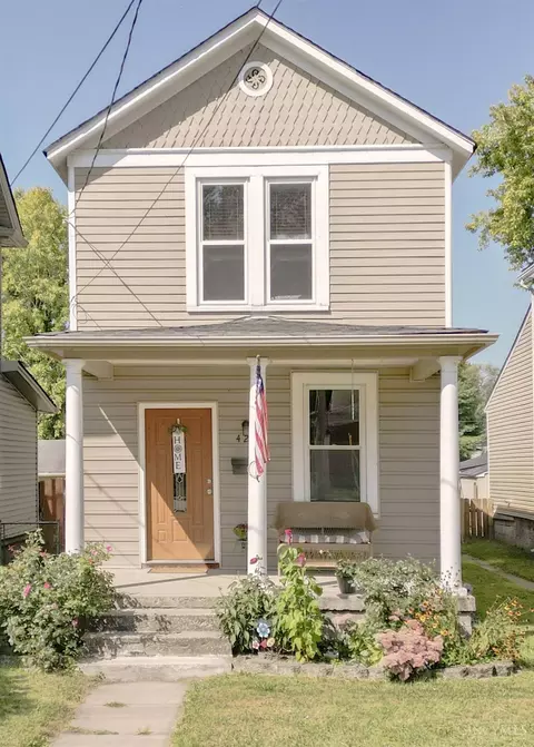 423 Miami Ave, Cleves, OH 45002
