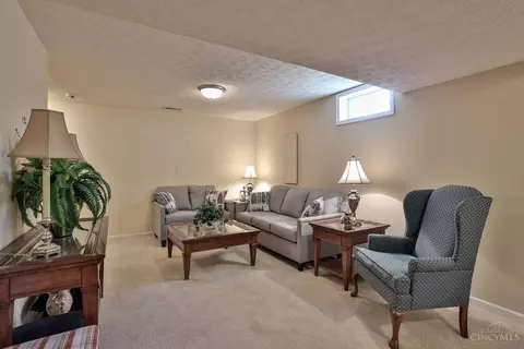 4223 Silver Streak Dr, Cincinnati, OH 45245 photo 31