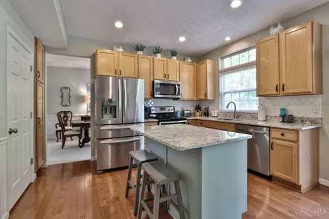 4223 Silver Streak Dr, Cincinnati, OH 45245 photo 15