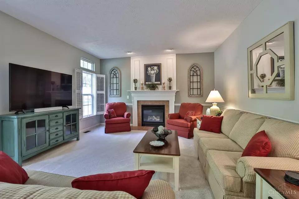  4223 Silver Streak Dr, Cincinnati, OH 45245 photo 9