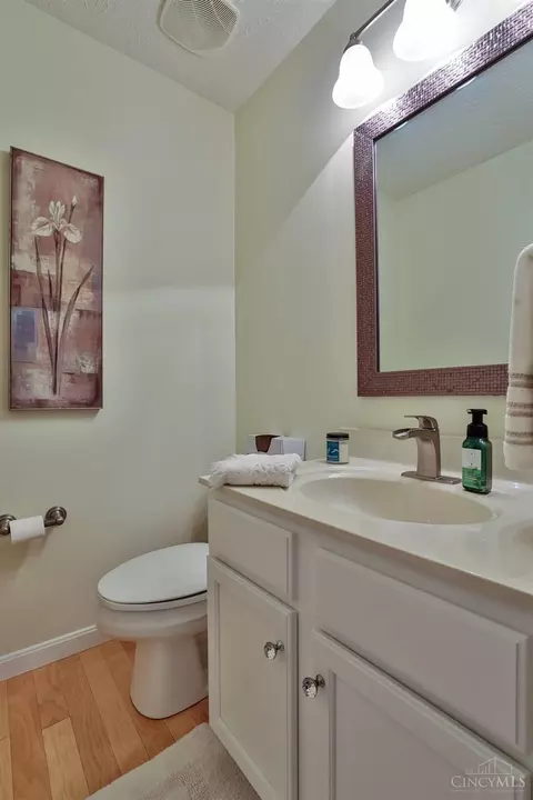 5765 Summit View Ct, Cincinnati, OH 45247 photo 27