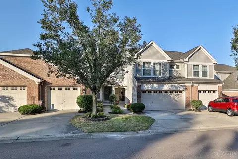 5765 Summit View Ct, Cincinnati, OH 45247 photo 2