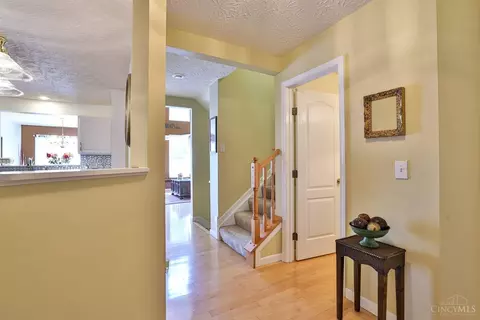 5765 Summit View Ct, Cincinnati, OH 45247 photo 5