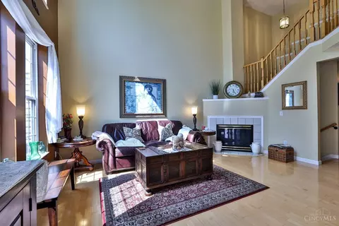 5765 Summit View Ct, Cincinnati, OH 45247 photo 7