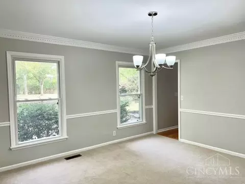 9625 Ash Ct, Blue Ash, OH 45242 photo 10