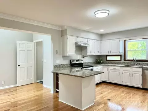 9625 Ash Ct, Blue Ash, OH 45242 photo 12