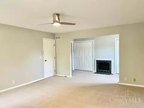 9625 Ash Ct, Blue Ash, OH 45242 photo 22