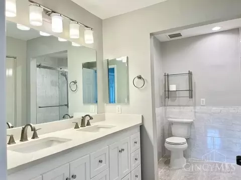 9625 Ash Ct, Blue Ash, OH 45242 photo 26