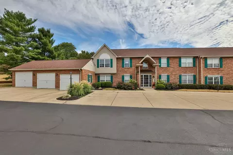 8741 Carrousel Park Cir, Colerain Twp, OH 45251